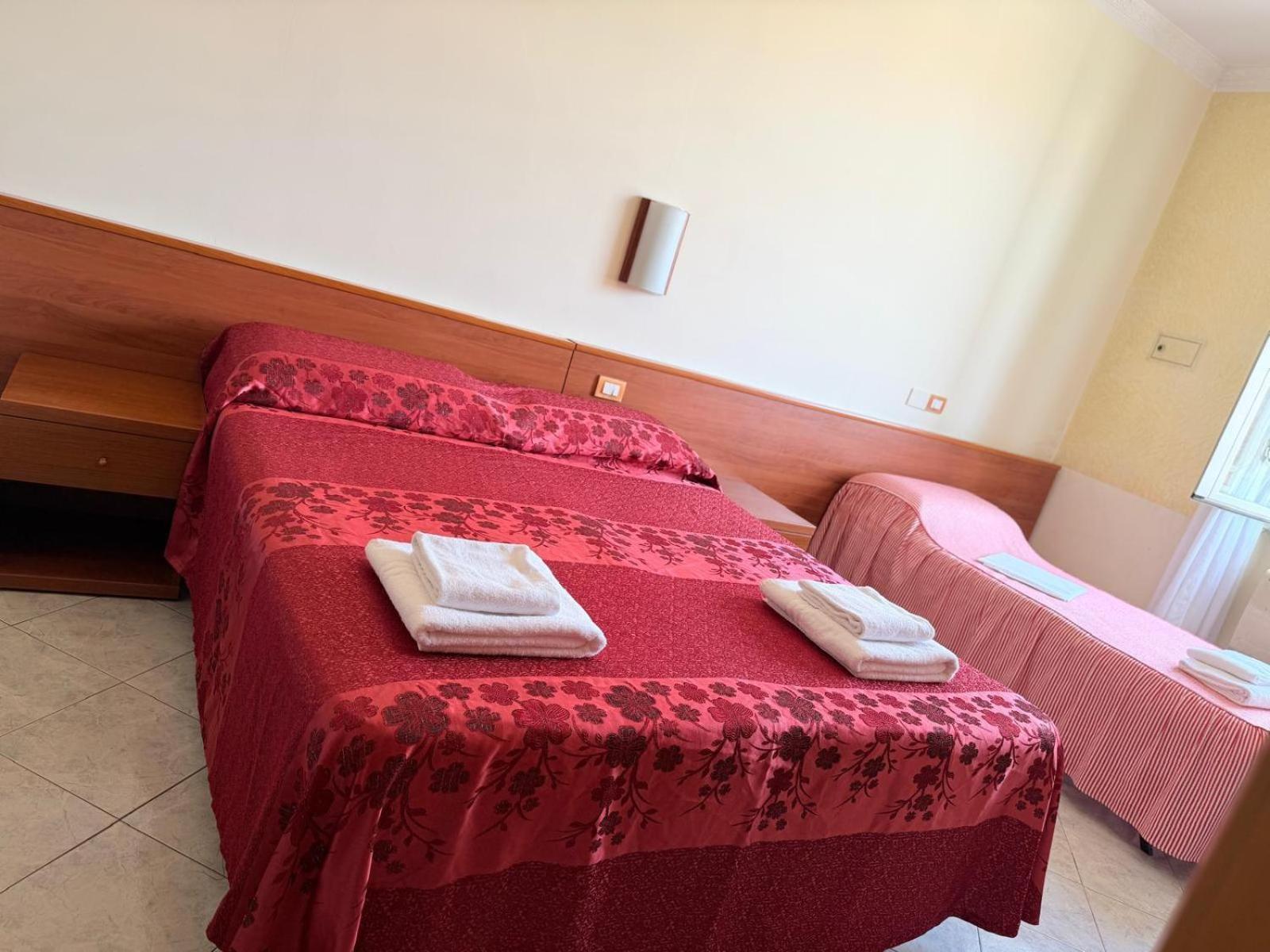 Hotel Bruna — Foto 2